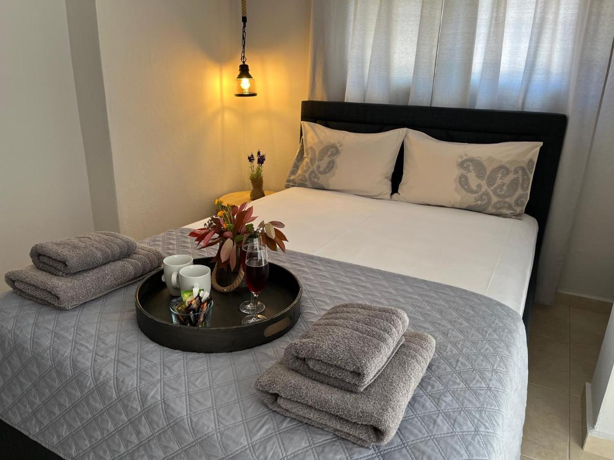 Onar Luxury Apartment Néa Péramos المظهر الخارجي الصورة